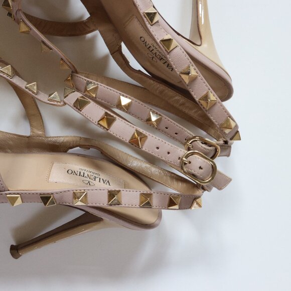 Valentino Garavani Rockstud Ankle Strap Pumps in Patent Leather Size: 39 1/2 - Picture 14 of 16